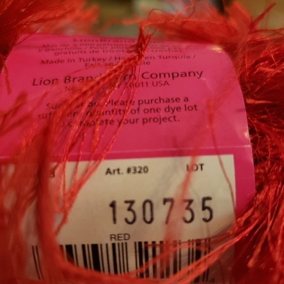 😄Pick 3/$24:  Lion brand Yarn.Fun Fur and Haunt Fur. RED - Picture 5 of 5